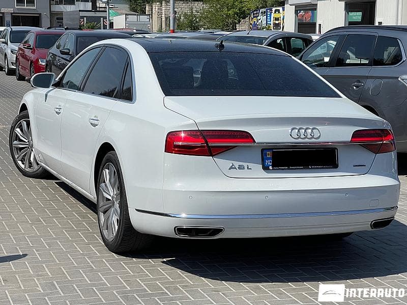 Audi A8 2015 — Миниатюра 3