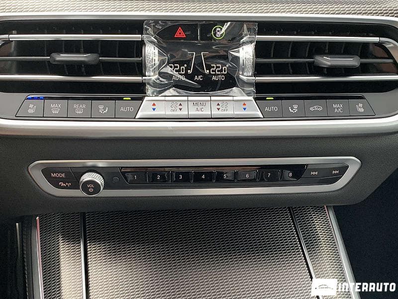 2022 BMW X5 2.5D — Miniatură 12
