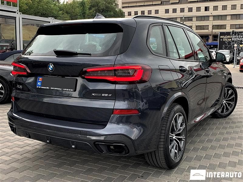 2022 BMW X5 2.5D — Miniatură 3