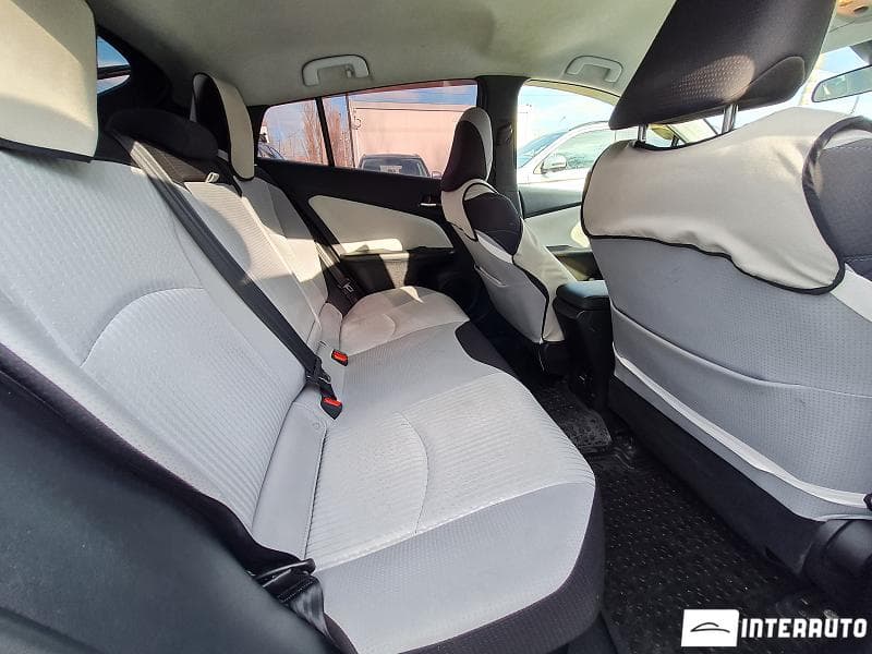 Toyota Prius 2017 — Миниатюра 8