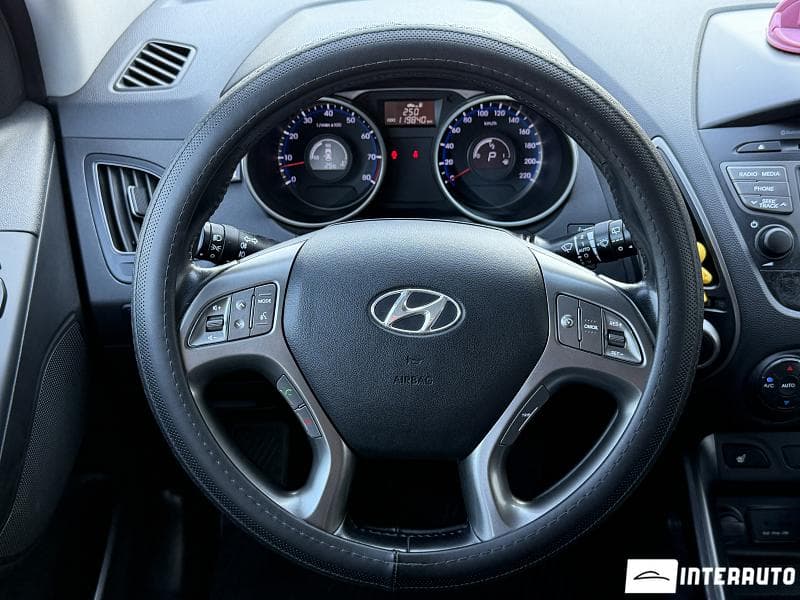 2013 Hyundai Tucson — Miniatură 10