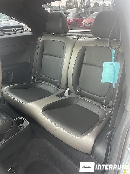 2015 Volkswagen Beetle — Miniatură 10