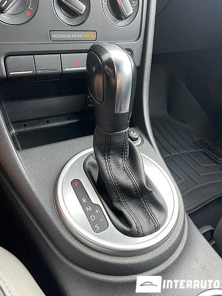 2015 Volkswagen Beetle — Miniatură 15