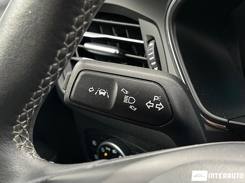 2019 Ford Focus — Miniatură 11