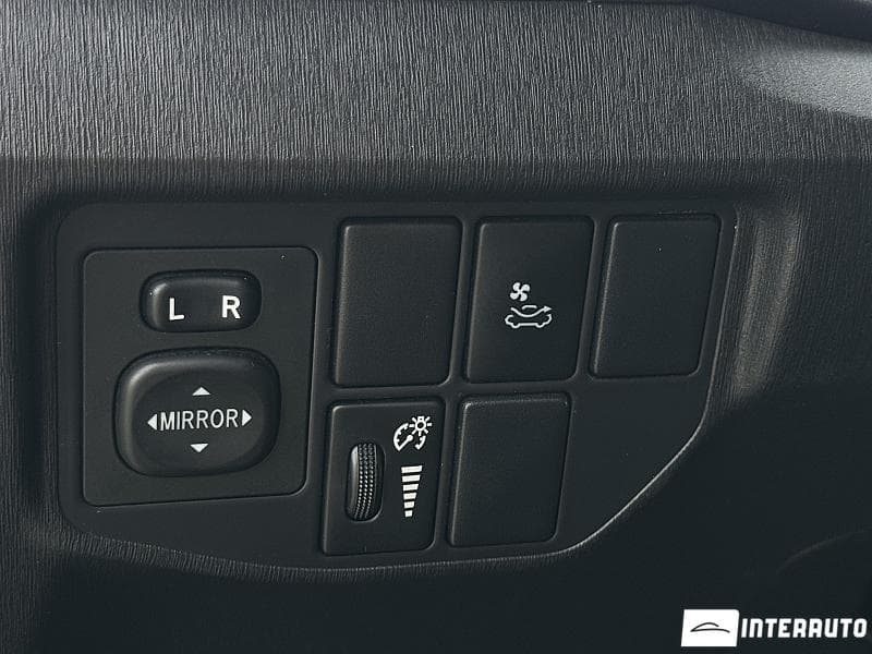 Toyota Prius 2012 — Миниатюра 18