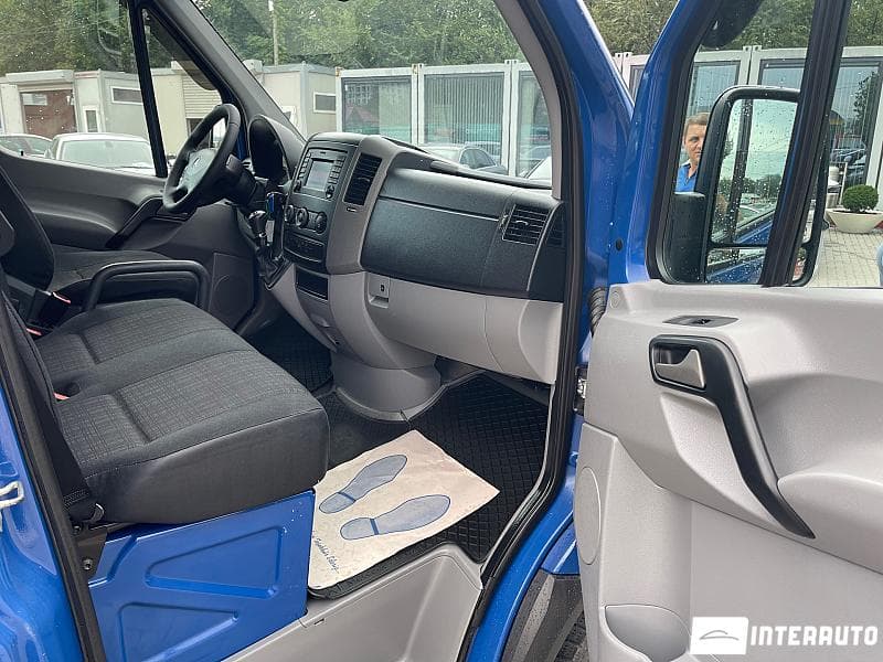 2014 Mercedes Sprinter — Miniatură 10