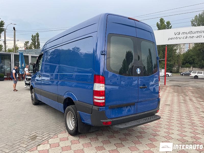 2014 Mercedes Sprinter — Miniatură 2