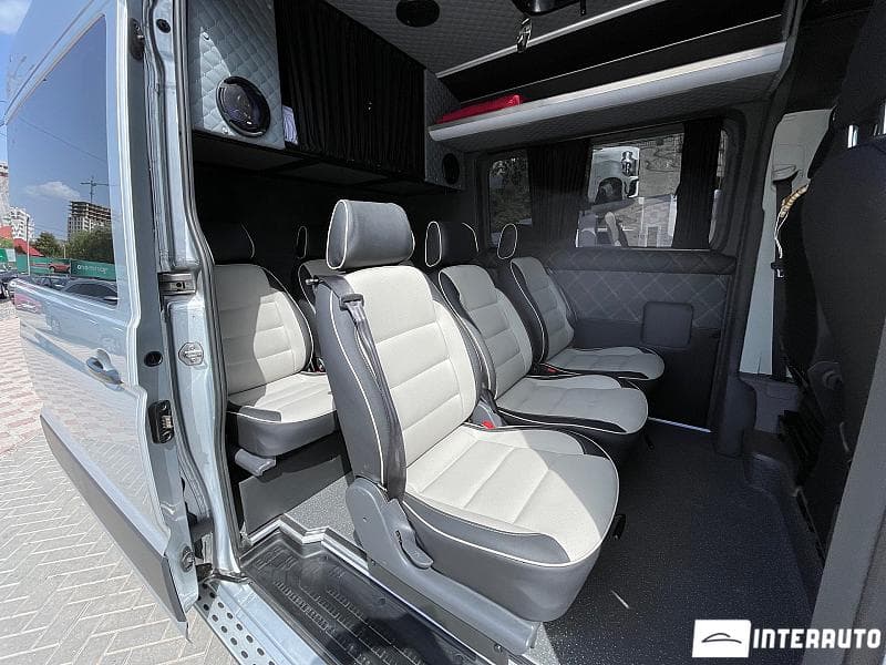 Volkswagen Crafter 2018 — Миниатюра 16