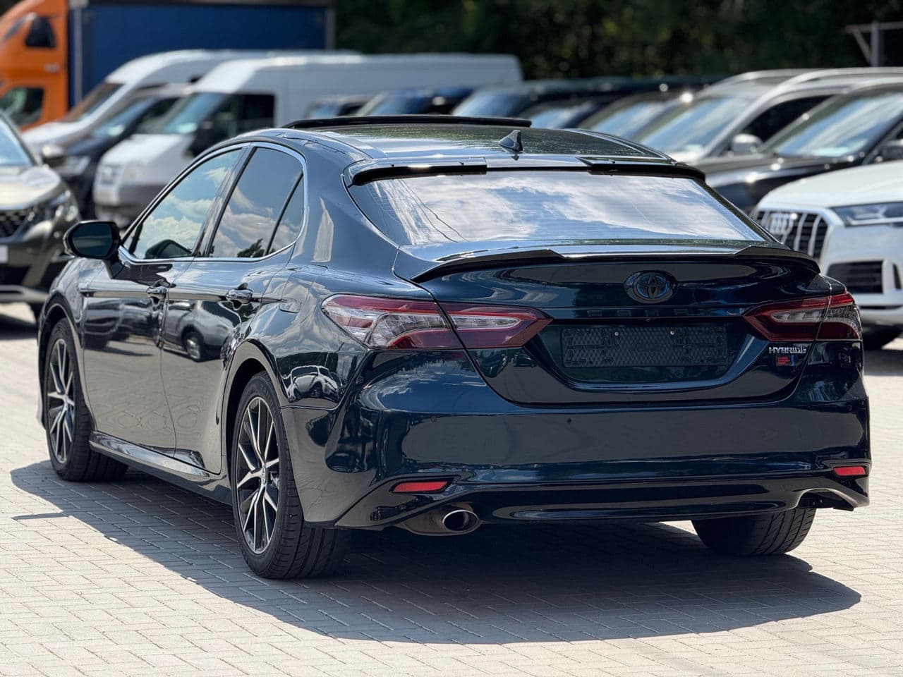 Toyota Camry 2018 — Миниатюра 4