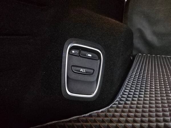Renault Grand Scenic 2016 — Миниатюра 19