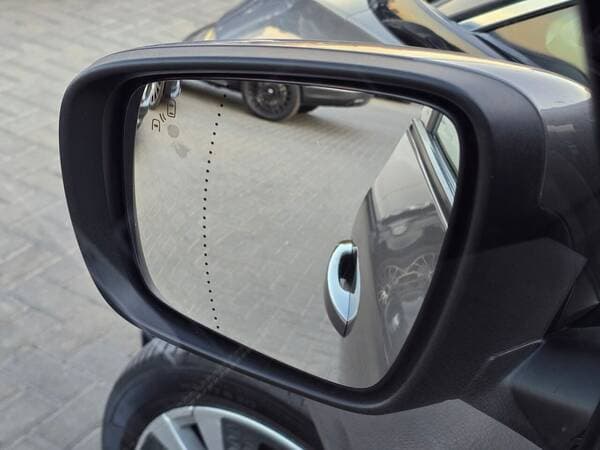 Renault Grand Scenic 2016 — Миниатюра 5