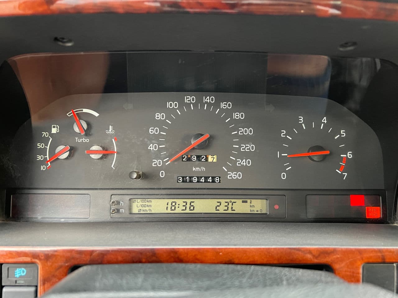 Volvo 850 1994 — Миниатюра 9