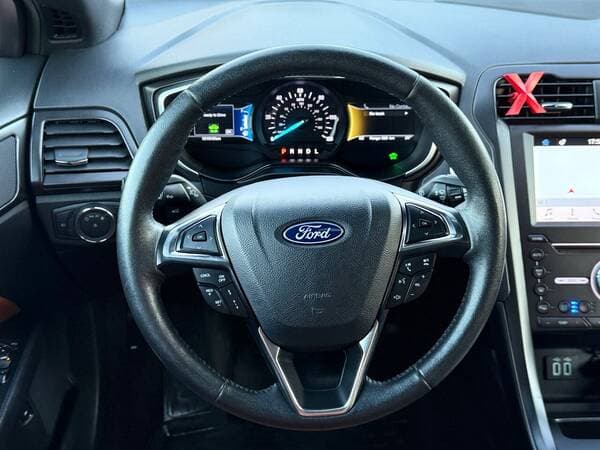 2019 Ford Fusion — Miniatură 8