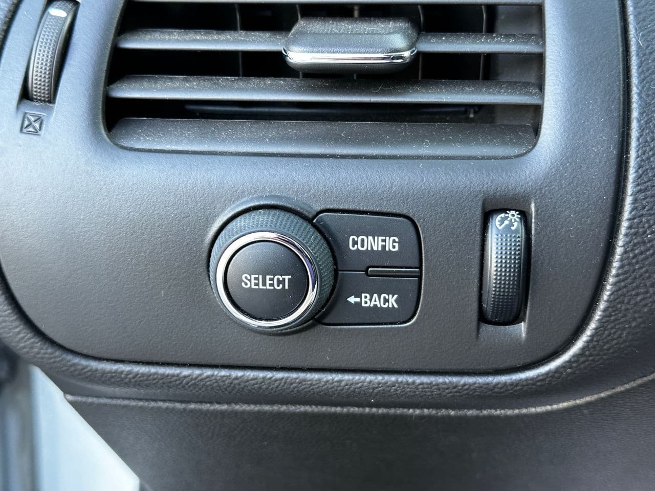 Chevrolet Volt 2014 — Миниатюра 16