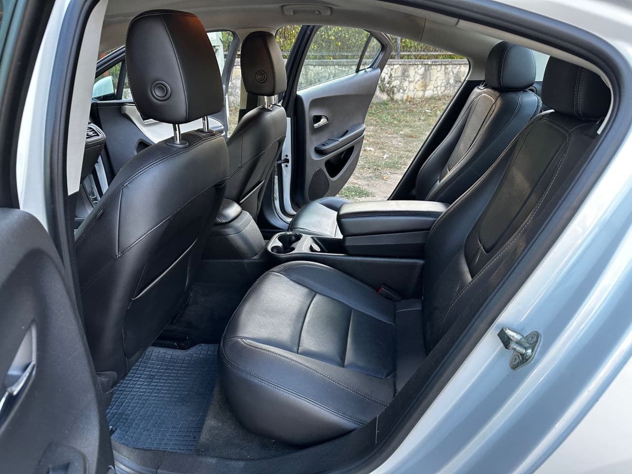 Chevrolet Volt 2014 — Миниатюра 9
