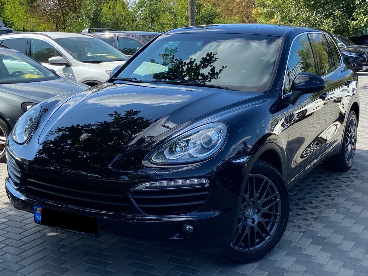 Porsche Cayenne S Hybrid 2011 — Миниатюра 2