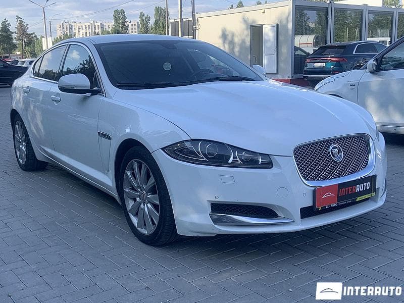 2012 Jaguar XF — Miniatură 2