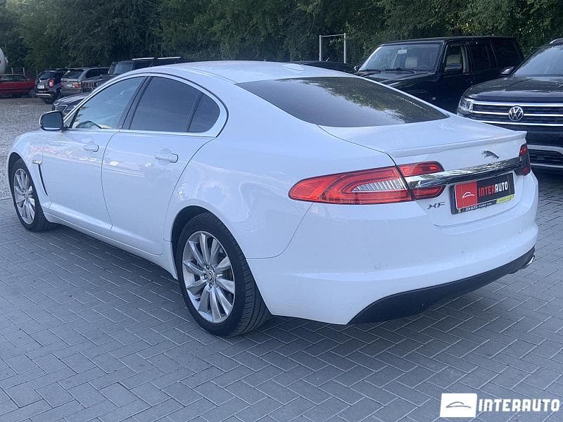 2012 Jaguar XF — Miniatură 3