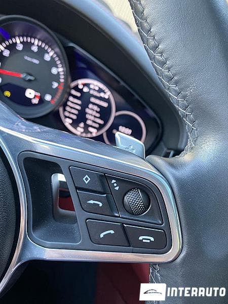 Porsche Cayenne 2019 — Миниатюра 20