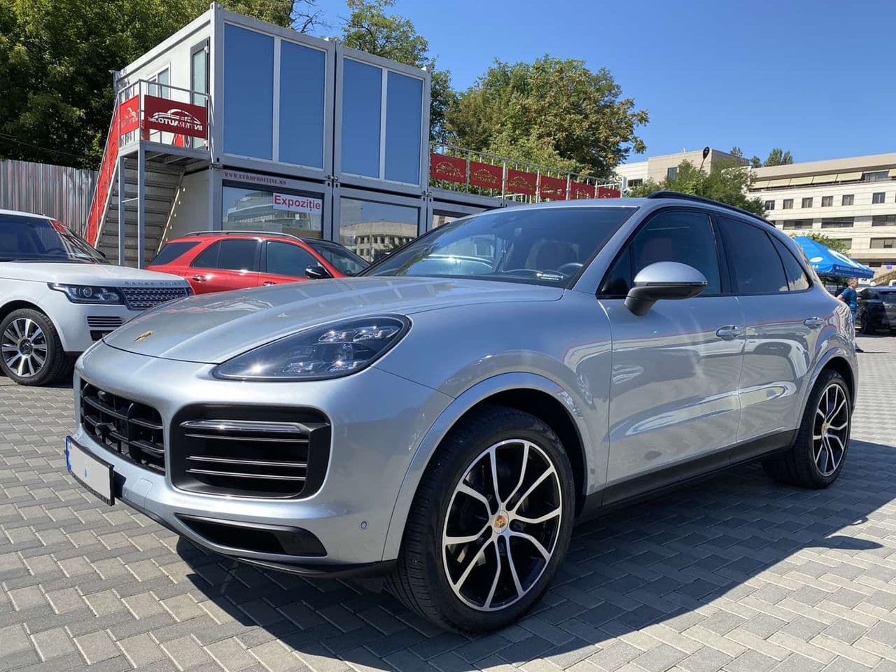 Porsche Cayenne 2019 — Миниатюра 3