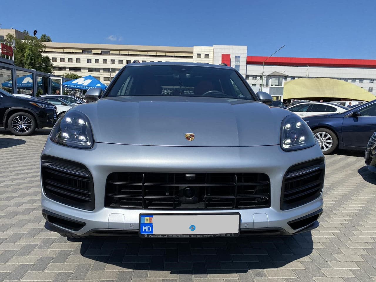 Porsche Cayenne 2019 — Миниатюра 2