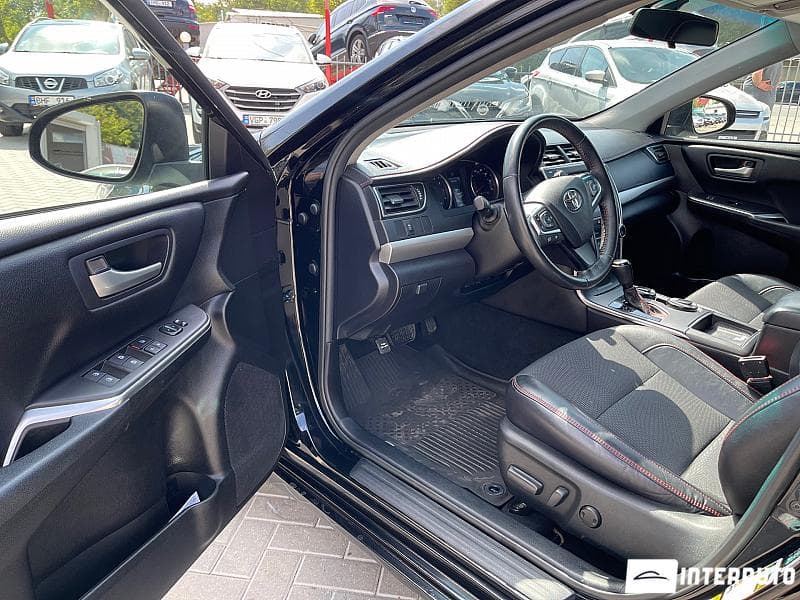 2016 Toyota Camry — Miniatură 5