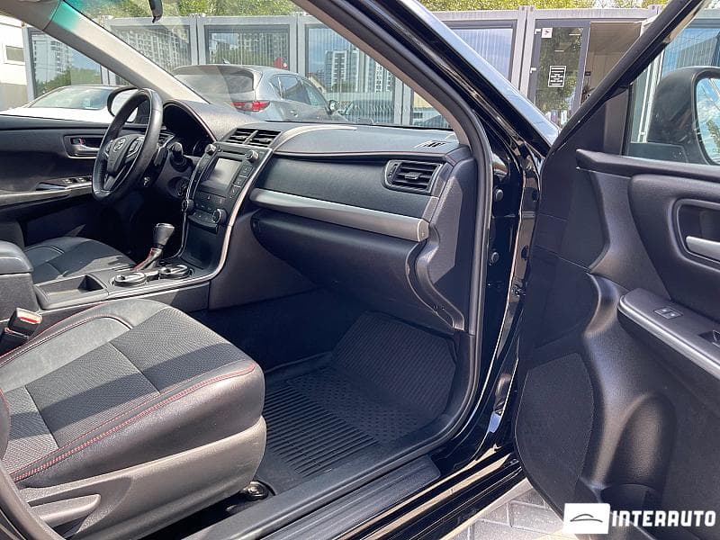 2016 Toyota Camry — Miniatură 11
