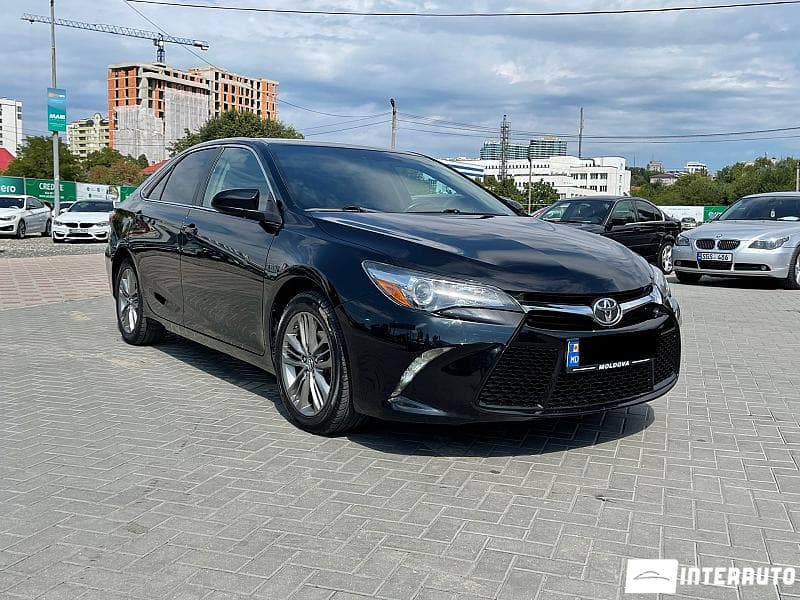 2016 Toyota Camry — Miniatură 3