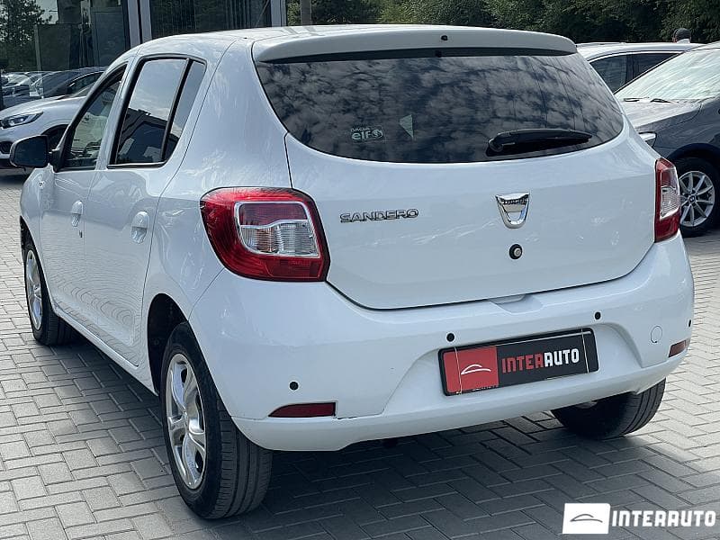 2016 Dacia Sandero — Miniatură 4