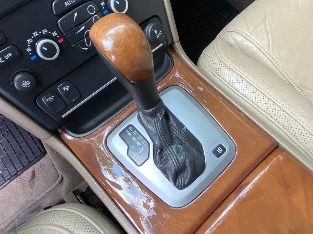 Volvo XC 90 2009 — Миниатюра 12