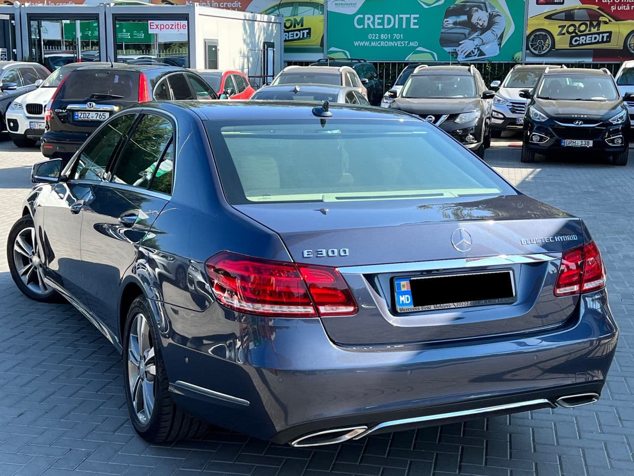 Mercedes E 300h 2013 — Миниатюра 4