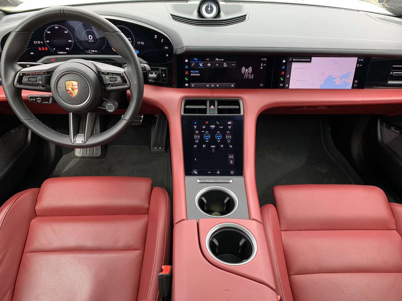 Porsche Taycan Turbo 2020 — Миниатюра 9