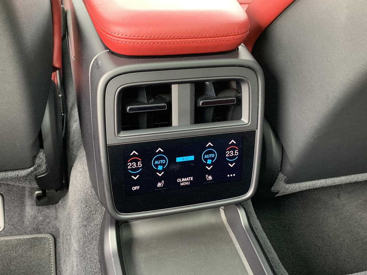 Porsche Taycan Turbo 2020 — Миниатюра 34