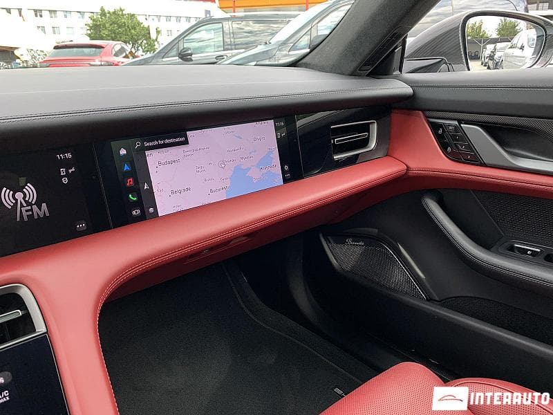 Porsche Taycan Turbo 2020 — Миниатюра 10