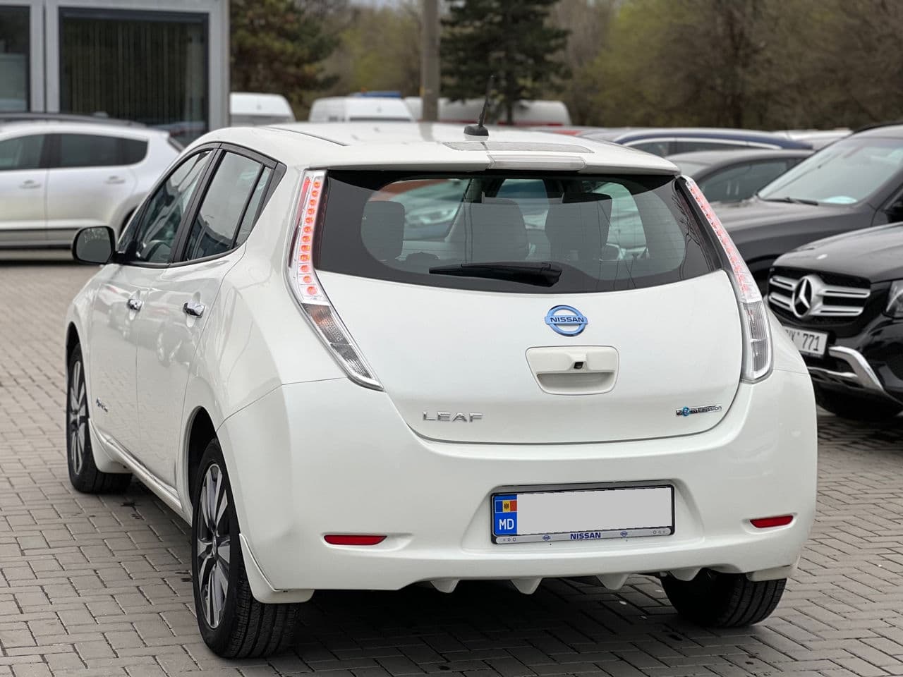 Nissan Leaf 2014 — Миниатюра 4