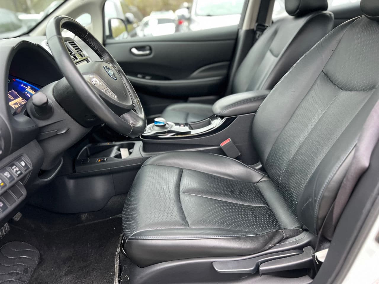 Nissan Leaf 2014 — Миниатюра 7