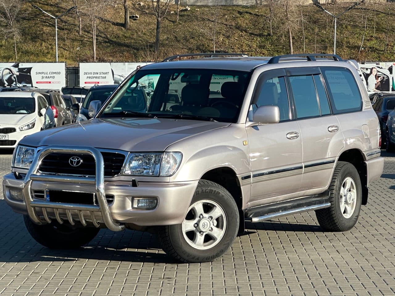 Toyota Land Cruiser 2001 — Миниатюра 2