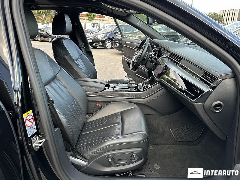 Audi A8 2018 — Миниатюра 14