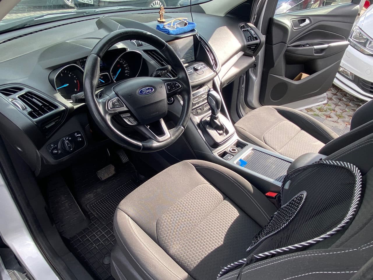 Ford Kuga 2017 — Миниатюра 6