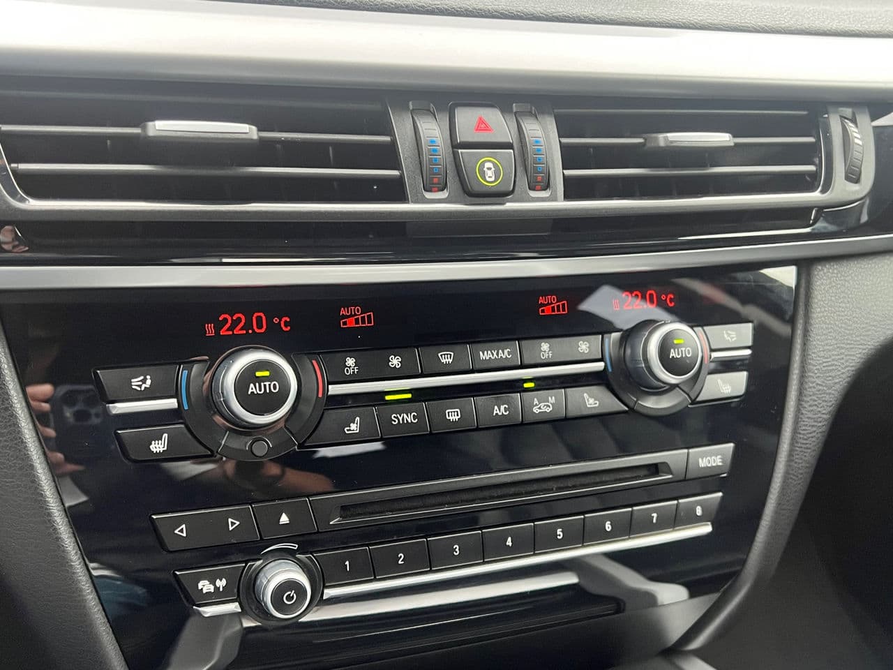 BMW X5 2.5D 2014 — Миниатюра 15