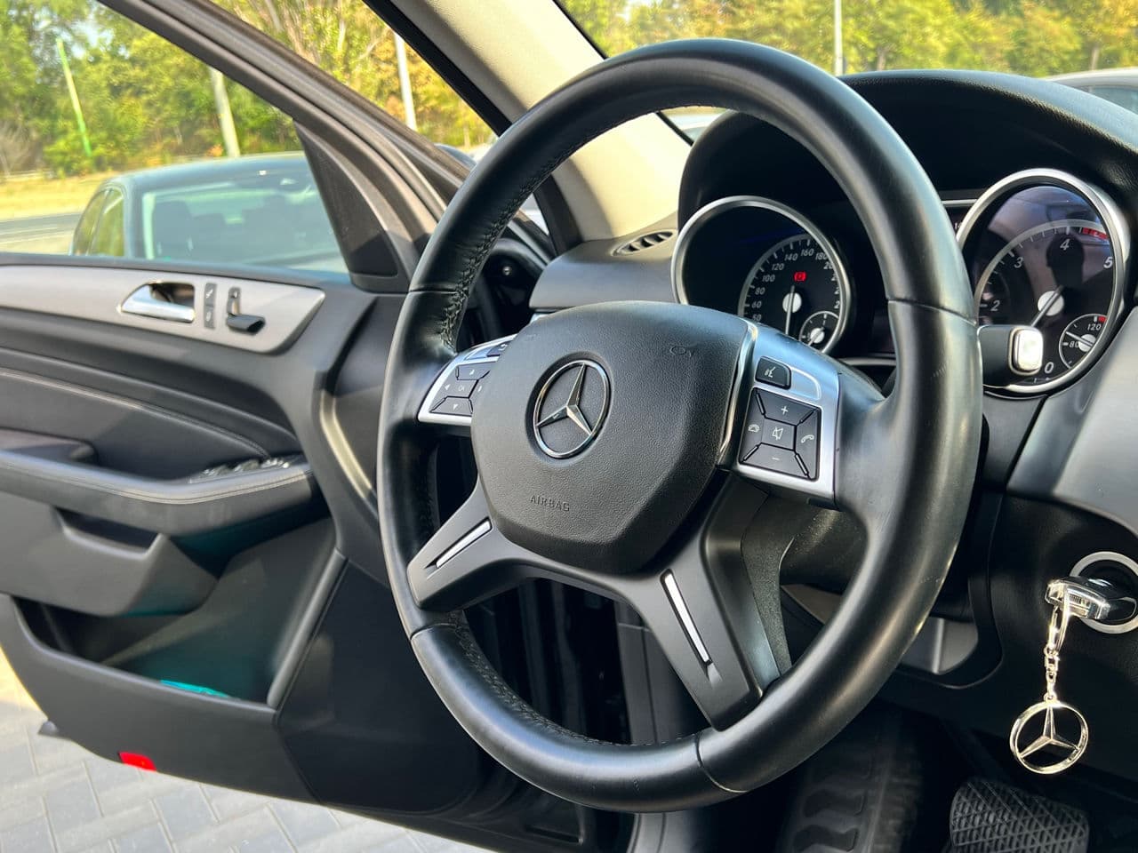Mercedes ML 250 2014 — Миниатюра 7