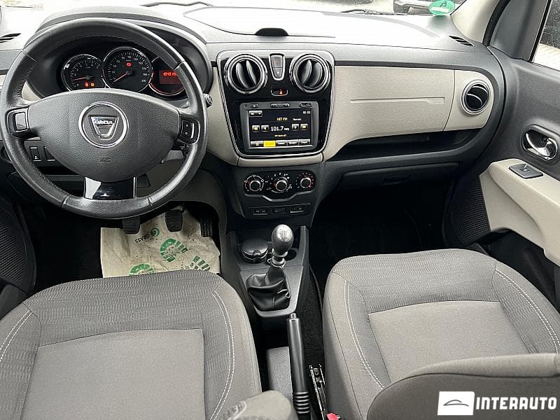 2015 Dacia Lodgy — Miniatură 9