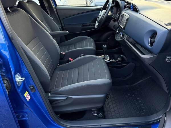 2018 Toyota Yaris — Miniatură 13