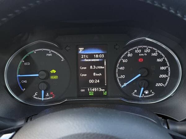 2018 Toyota Yaris — Miniatură 7