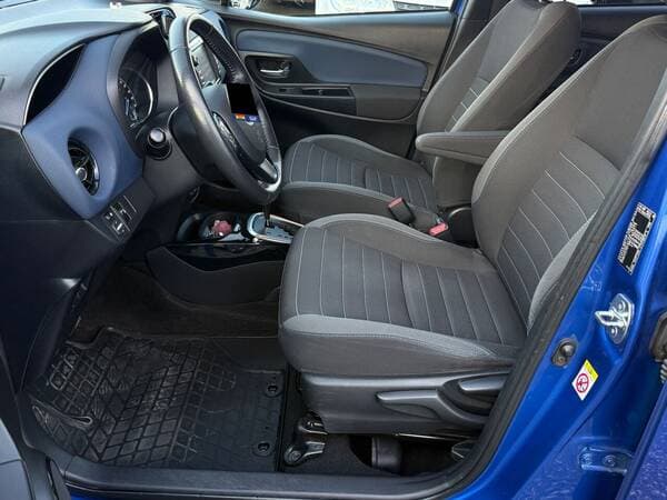 2018 Toyota Yaris — Miniatură 19