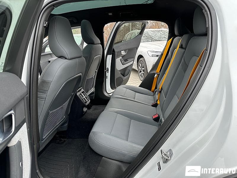 Volvo Polestar 2 2021 — Миниатюра 6