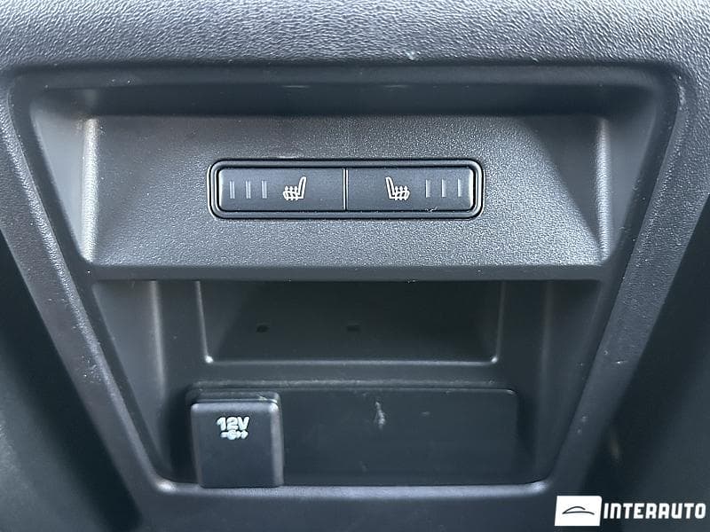 Land Rover Discovery Sport 2016 — Миниатюра 15