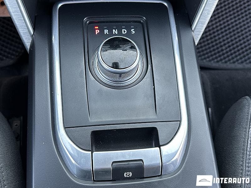 Land Rover Discovery Sport 2016 — Миниатюра 12