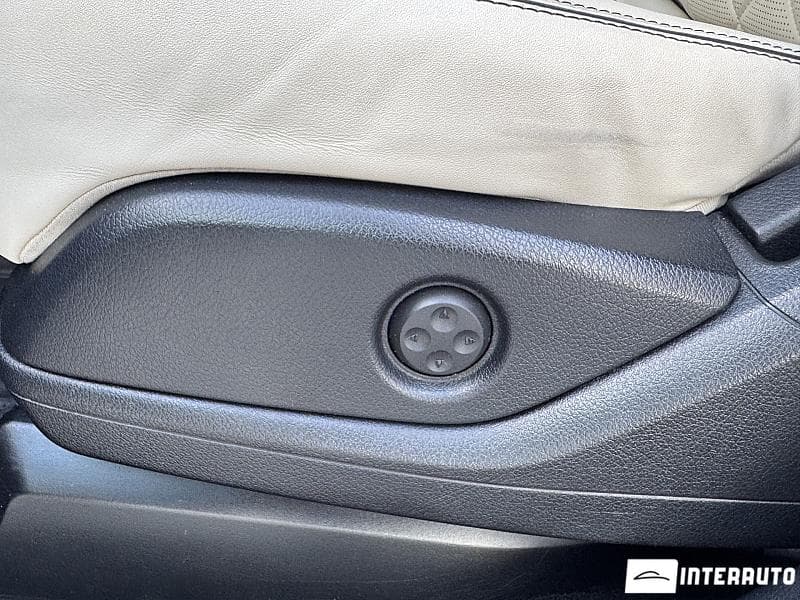 2016 Mercedes GLE 250 — Miniatură 21