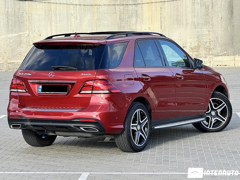 2016 Mercedes GLE 250 — Miniatură 3
